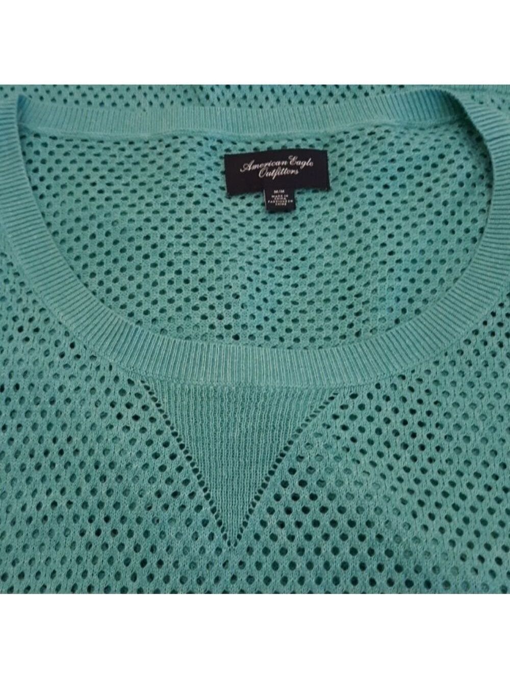 American Eagle Outfitters  - Picture 5 of 6